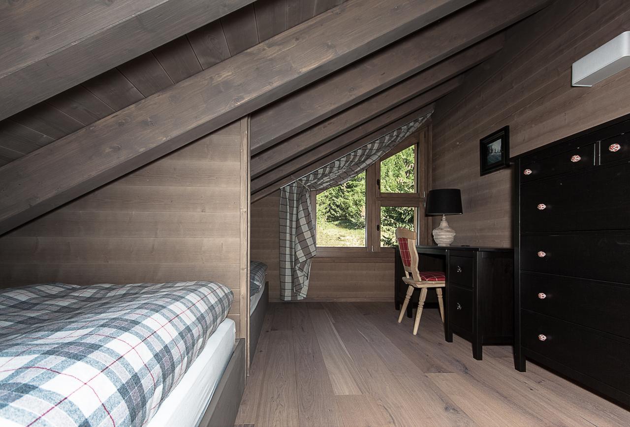 Chalet Kristall Rosswald Extérieur photo